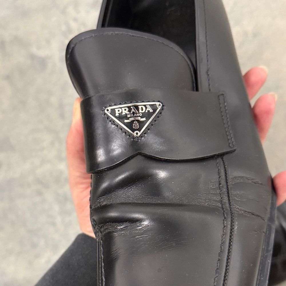 Prada Men's Classic Black Leather Loafers - Picture 6 of 7